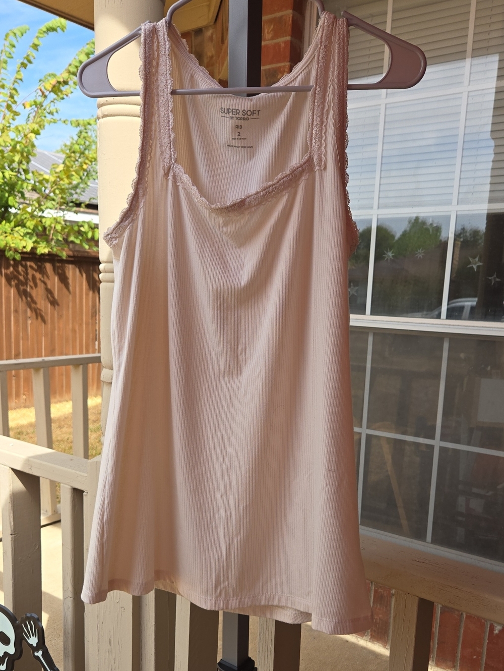 Women's Ribbed Lace-Trim Tank Top — Super Soft Pink